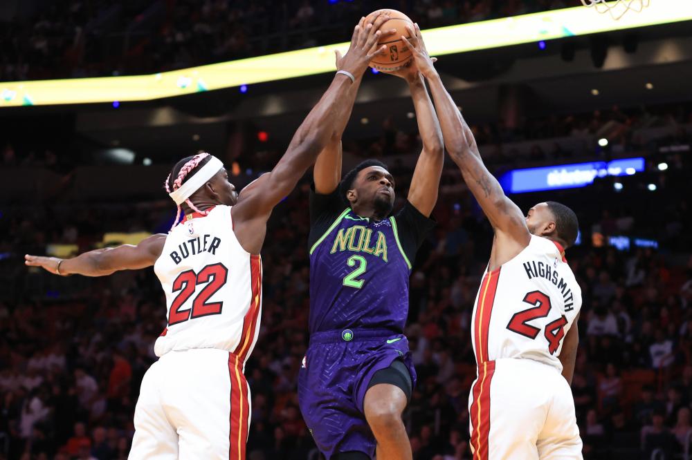 他以敏锐的 他以敏锐的