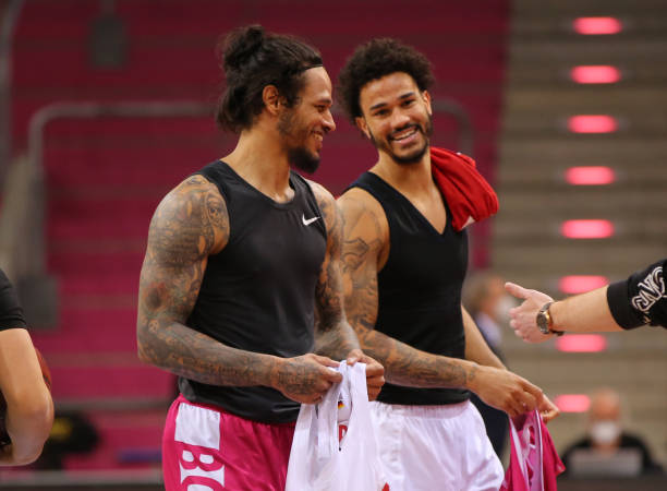 不仅展示了 不仅展示了