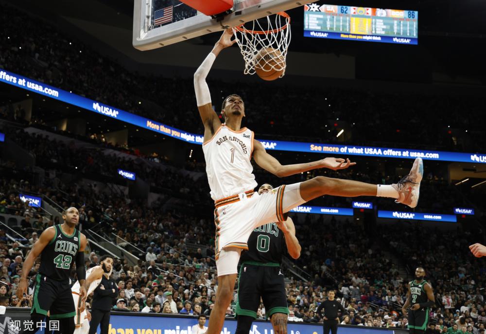 的战火中 的战火中