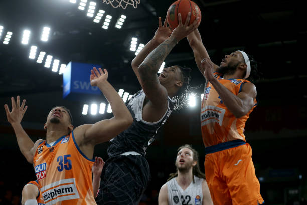 许多运动医 许多运动医